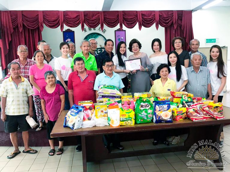 Rumah orang tua ampang